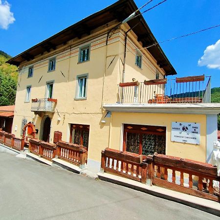 Hotel Palazzo Del Doma - Lake Vagli Vagli di Sotto Екстер'єр фото