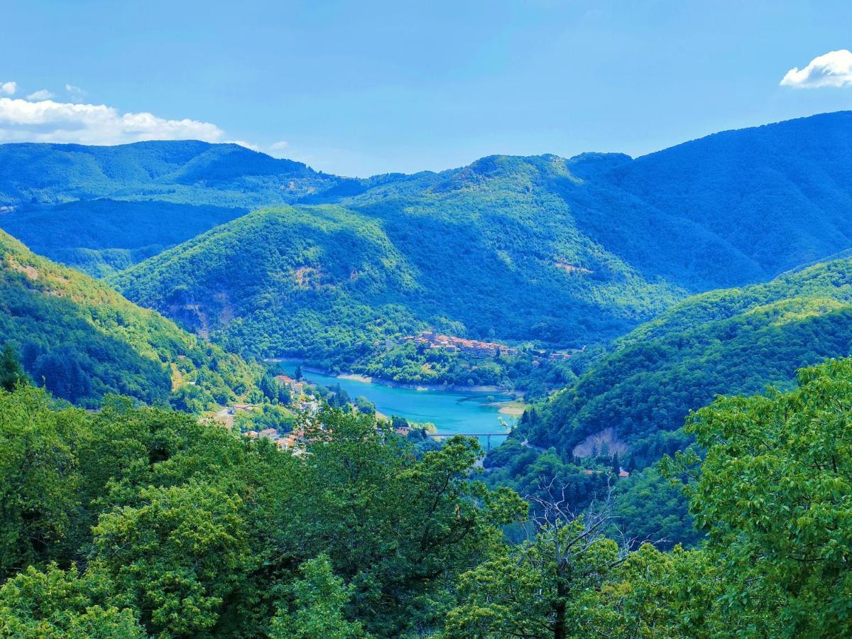 Hotel Palazzo Del Doma - Lake Vagli Vagli di Sotto Екстер'єр фото